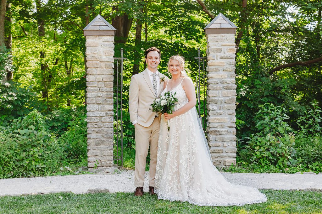 Groesbeck Estate at Cincinnati Nature Center Bridal Portraits